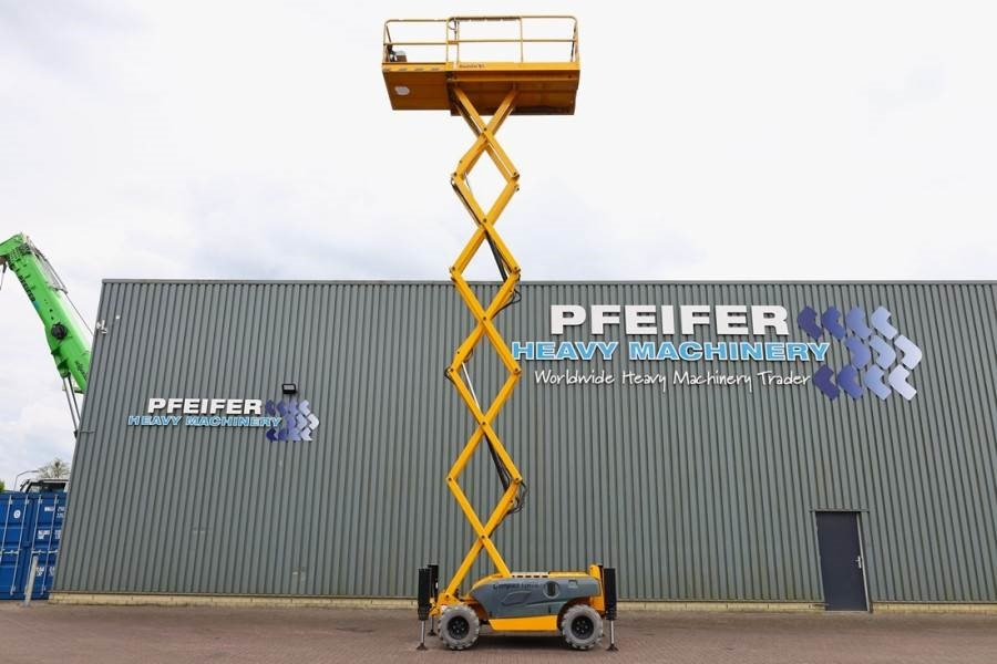 Haulotte Compact 12RTE Electric, 12m Working Height, 450kg - Ножничный подъемник: фото 3 Haulotte Compact 12RTE Electric, 12m Working Height, 450kg - Ножничный подъемник: фото 3
