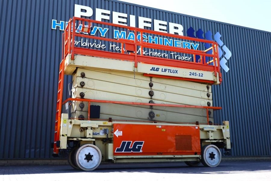 JLG SL245-12 Diesel, 4x4x4 Drive, 26.5m Working Height  - Ножничный подъемник: фото 1 JLG SL245-12 Diesel, 4x4x4 Drive, 26.5m Working Height  - Ножничный подъемник: фото 1