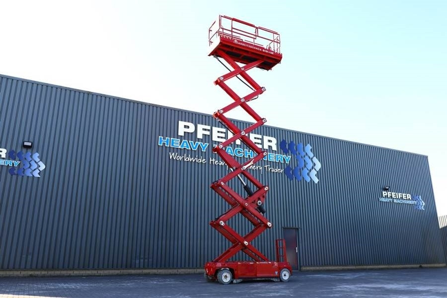 PB LIFT S151-12E Electric, 15m Working Height, 550kg - Ножничный подъемник: фото 3 PB LIFT S151-12E Electric, 15m Working Height, 550kg - Ножничный подъемник: фото 3