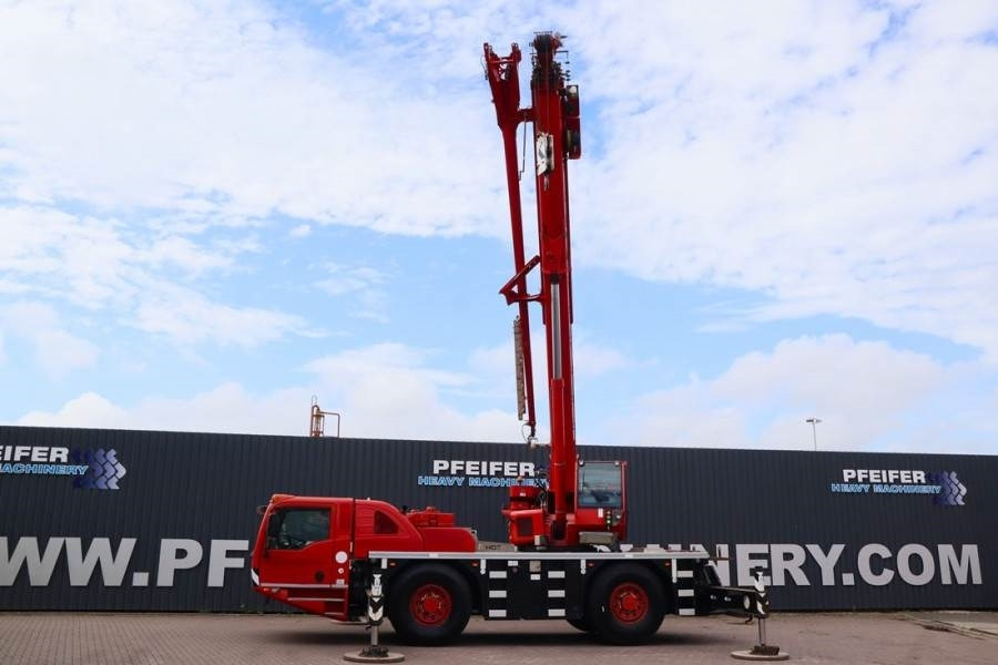 Terex AC40/2L Diesel, 4x4 Drive And 4-Wheel Steering, 40 - Вседорожный кран: фото 2 Terex AC40/2L Diesel, 4x4 Drive And 4-Wheel Steering, 40 - Вседорожный кран: фото 2