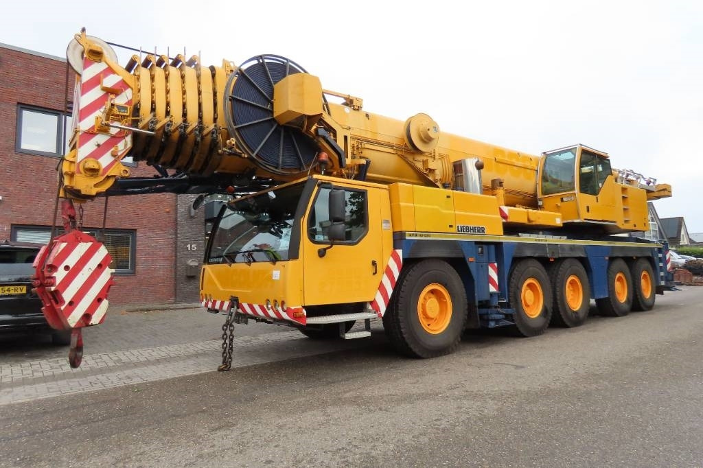 Liebherr LTM 1200-5.1 - Вседорожный кран: фото 1 Liebherr LTM 1200-5.1 - Вседорожный кран: фото 1