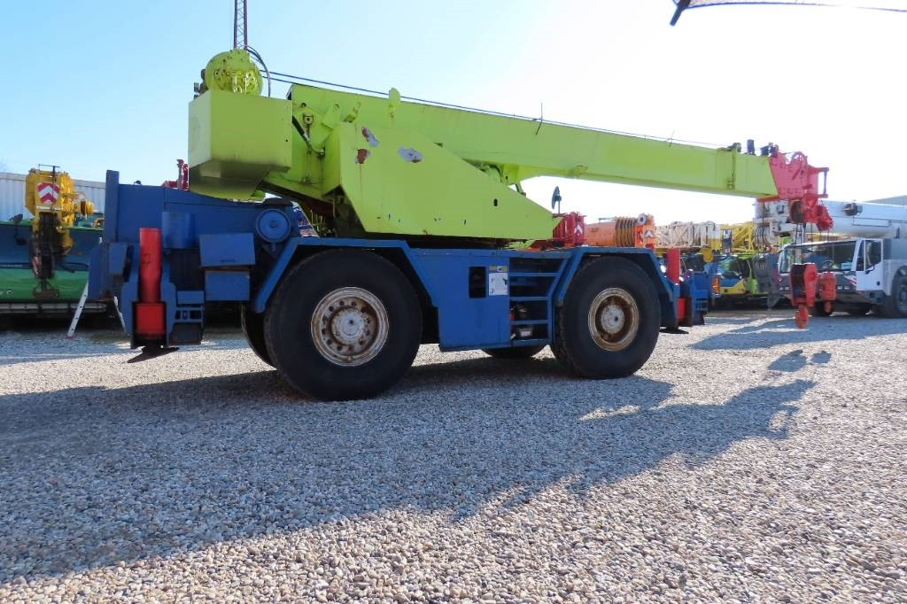 Tadano TR 250 E - Мобильный кран: фото 4 Tadano TR 250 E - Мобильный кран: фото 4