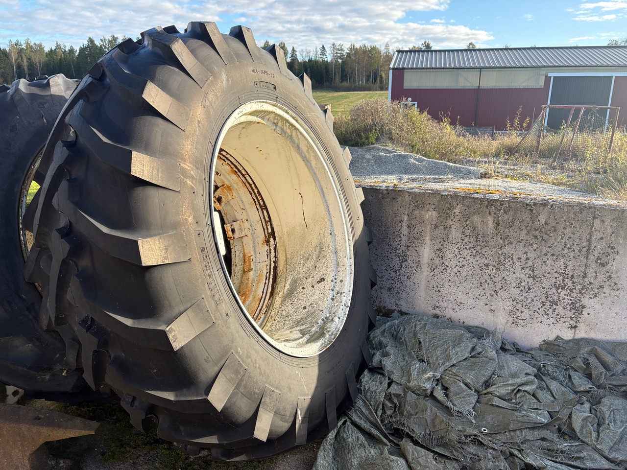 Alliance - Шина для Строительной техники: фото 1 Alliance - Шина для Строительной техники: фото 1