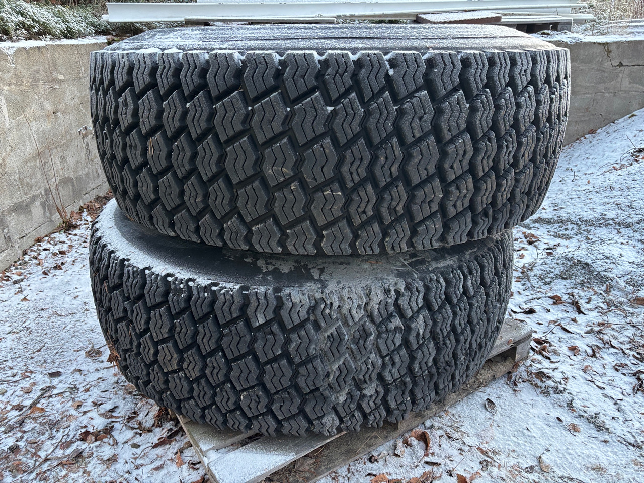 Bridgestone - Шина для Строительной техники: фото 1 Bridgestone - Шина для Строительной техники: фото 1