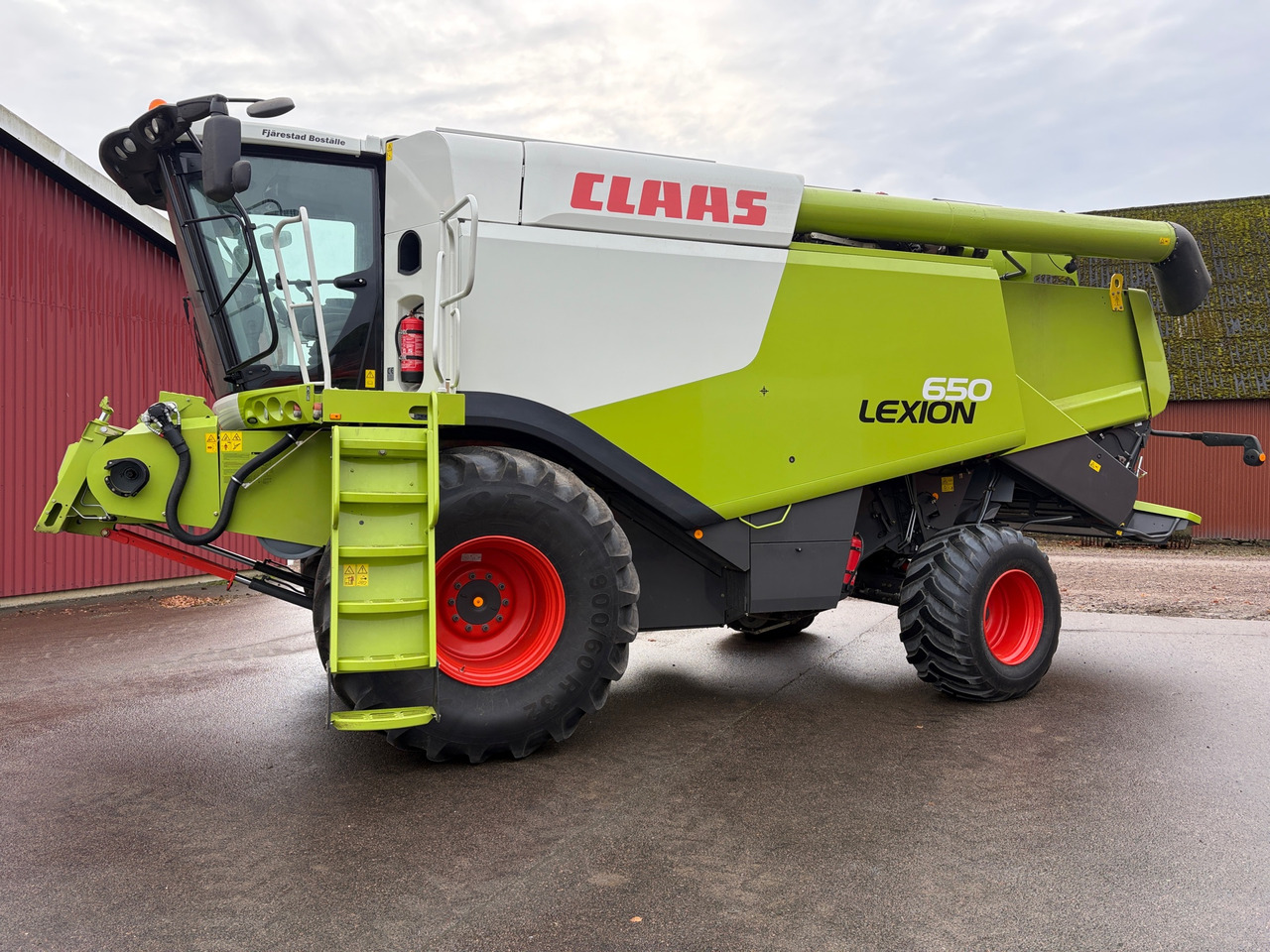 Claas Lexion 650 - Зерноуборочный комбайн: фото 1 Claas Lexion 650 - Зерноуборочный комбайн: фото 1