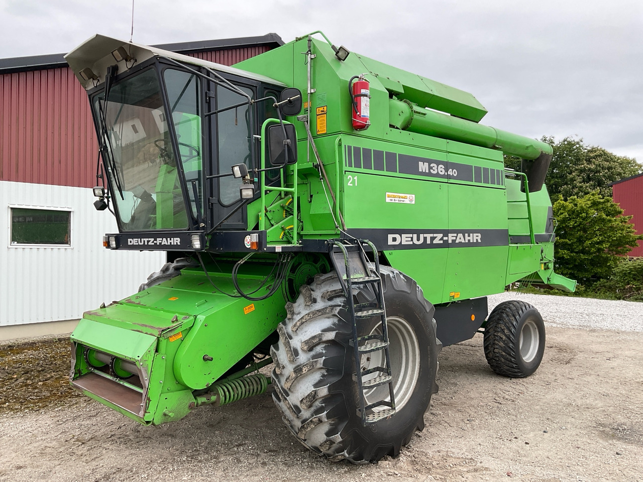 Deutz M36.40 - Зерноуборочный комбайн: фото 1 Deutz M36.40 - Зерноуборочный комбайн: фото 1