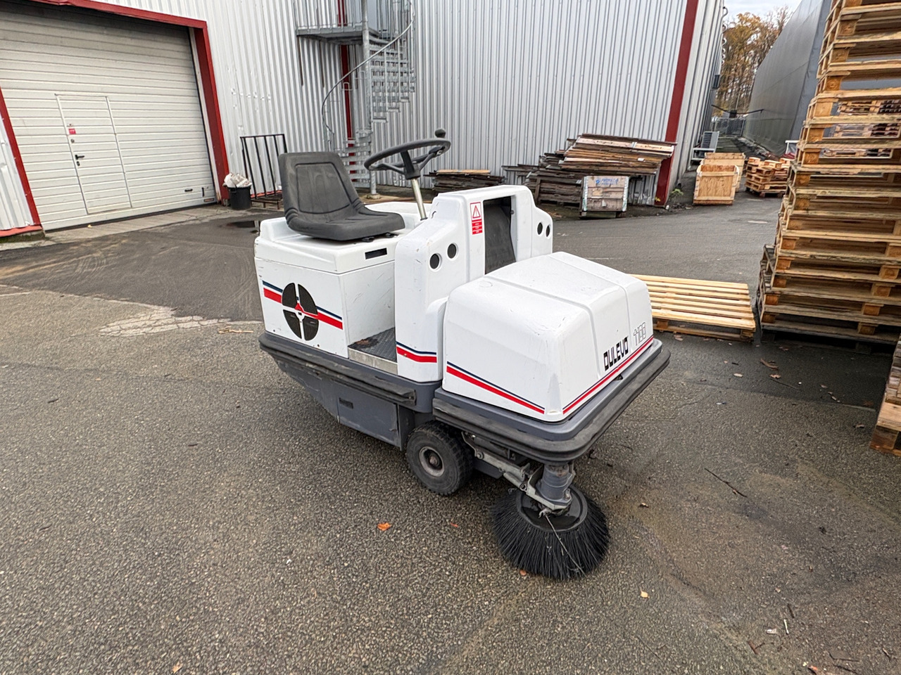 Dulevo 1100 EH - Щетка: фото 1 Dulevo 1100 EH - Щетка: фото 1