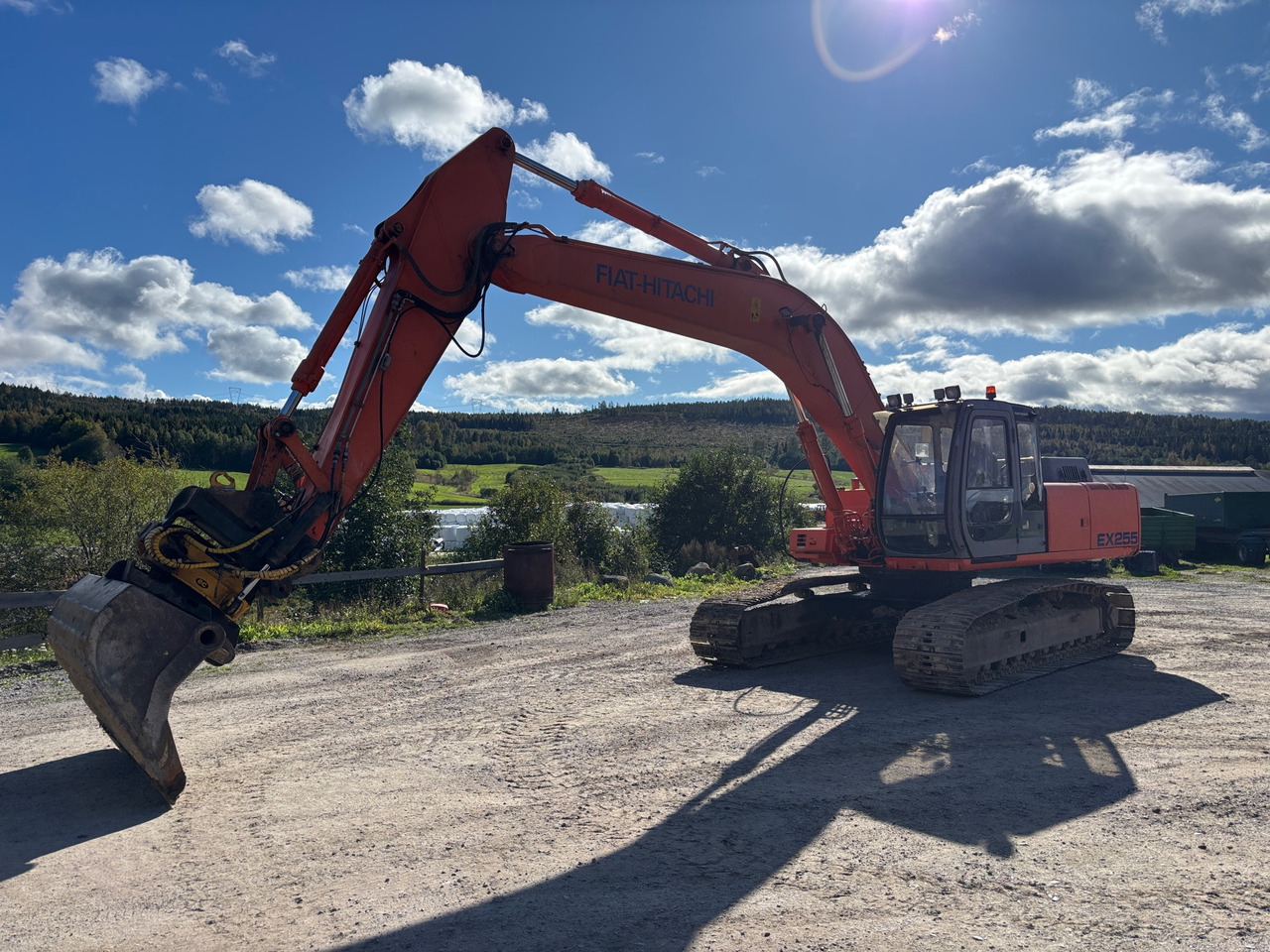 Fiat- Hitachi EX255 - Экскаватор: фото 1 Fiat- Hitachi EX255 - Экскаватор: фото 1
