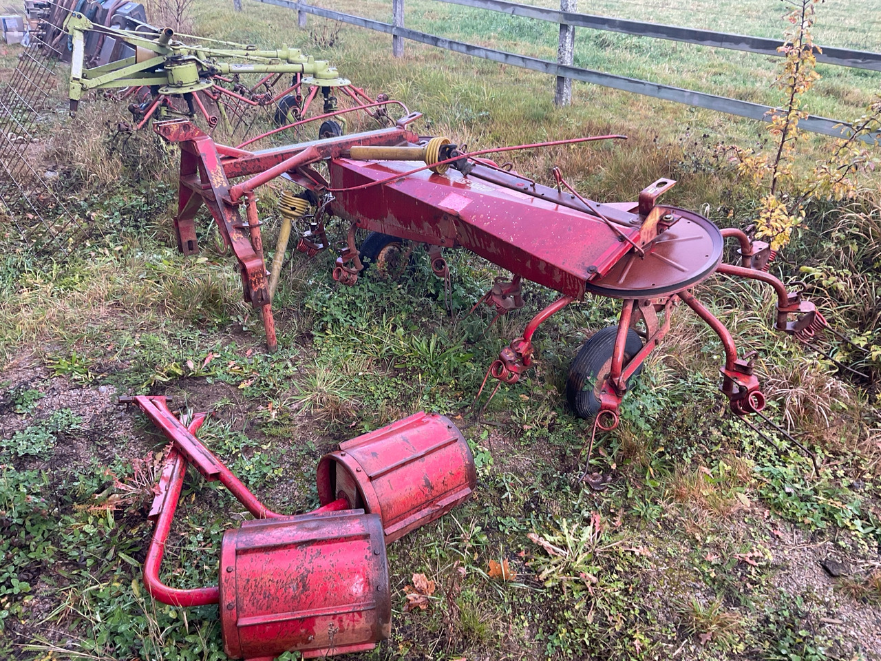 JF CR320 - Сеноворошилка: фото 1 JF CR320 - Сеноворошилка: фото 1