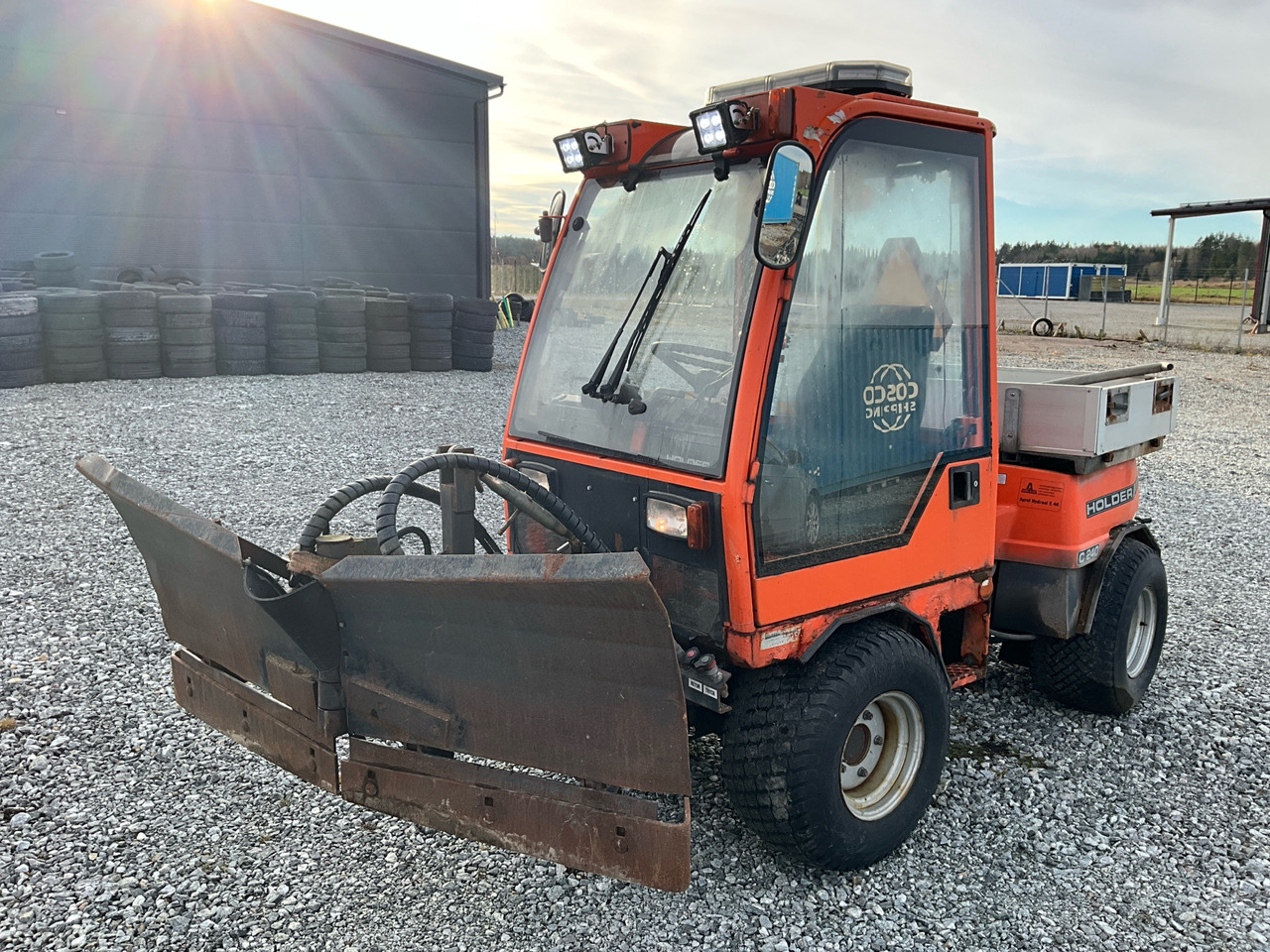 Holder C240 - Коммунальная/ Специальная техника: фото 1 Holder C240 - Коммунальная/ Специальная техника: фото 1