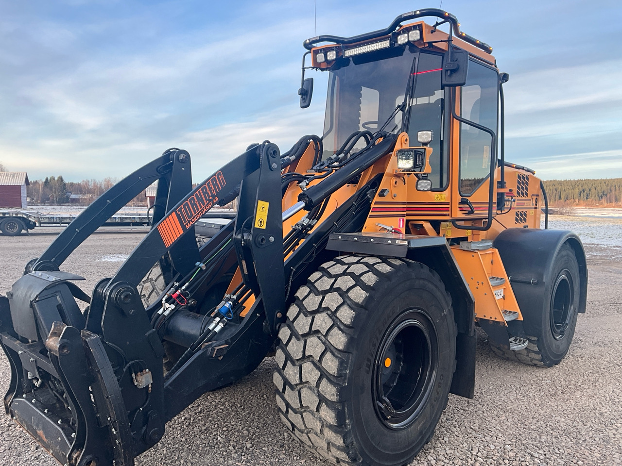 Ljungby Maskin L9 - Колёсный погрузчик: фото 1 Ljungby Maskin L9 - Колёсный погрузчик: фото 1