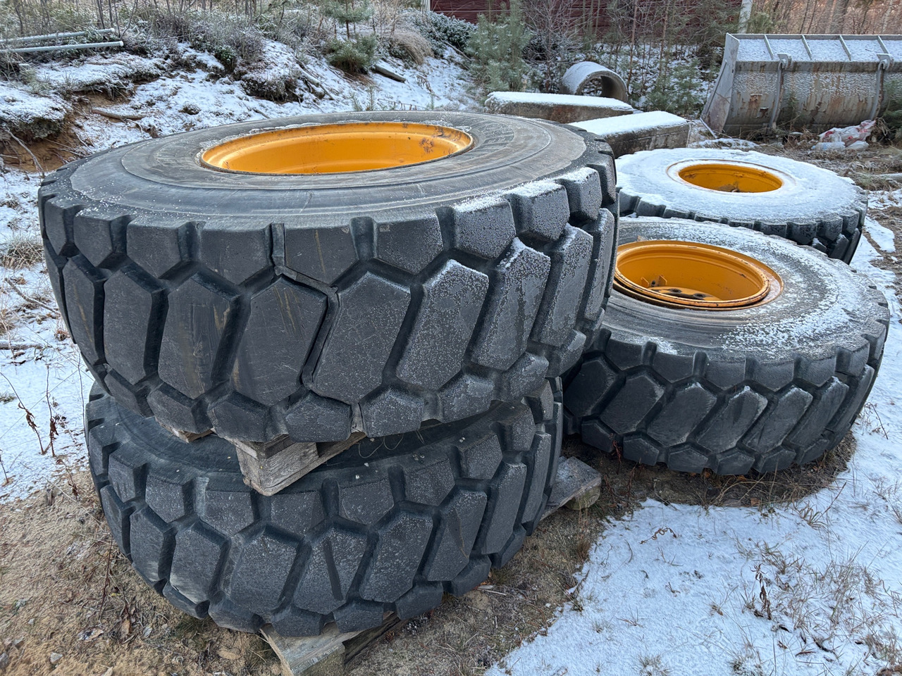 Michelin - Шина для Строительной техники: фото 1 Michelin - Шина для Строительной техники: фото 1