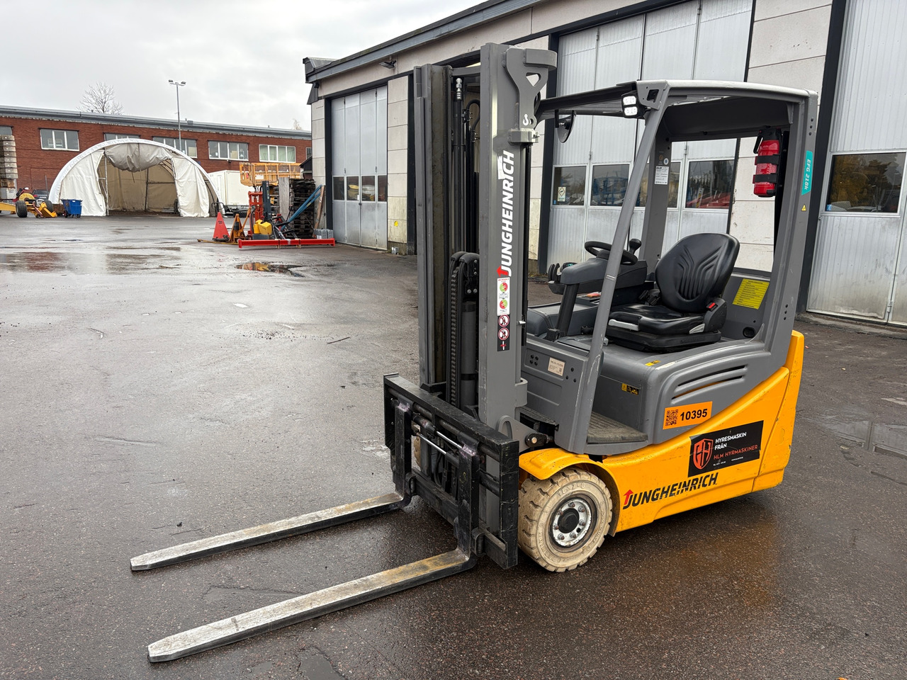 Jungheinrich EFG 218K - Погрузочно-разгрузочная техника: фото 1 Jungheinrich EFG 218K - Погрузочно-разгрузочная техника: фото 1