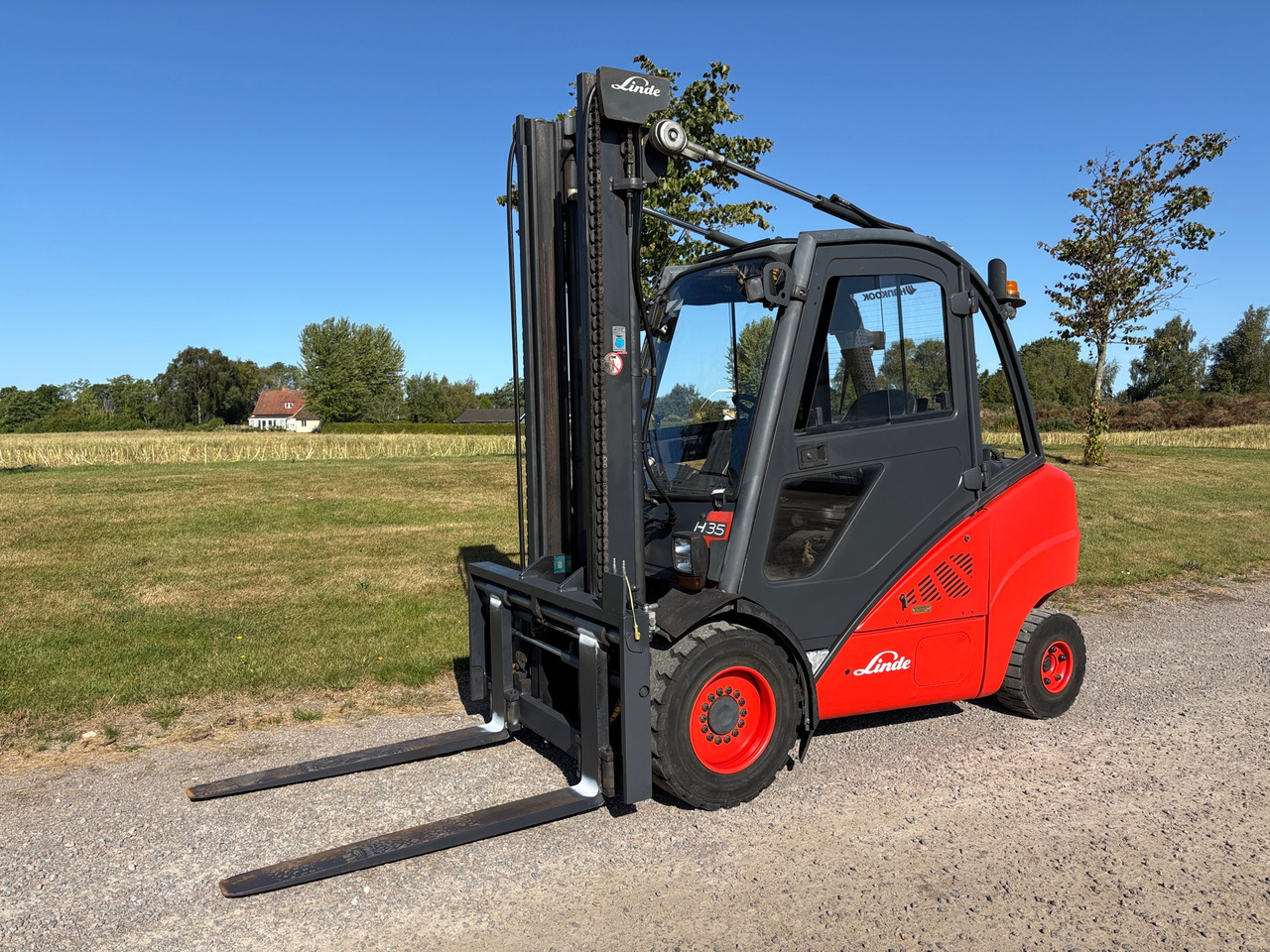 Linde H35D - Погрузочно-разгрузочная техника: фото 1 Linde H35D - Погрузочно-разгрузочная техника: фото 1