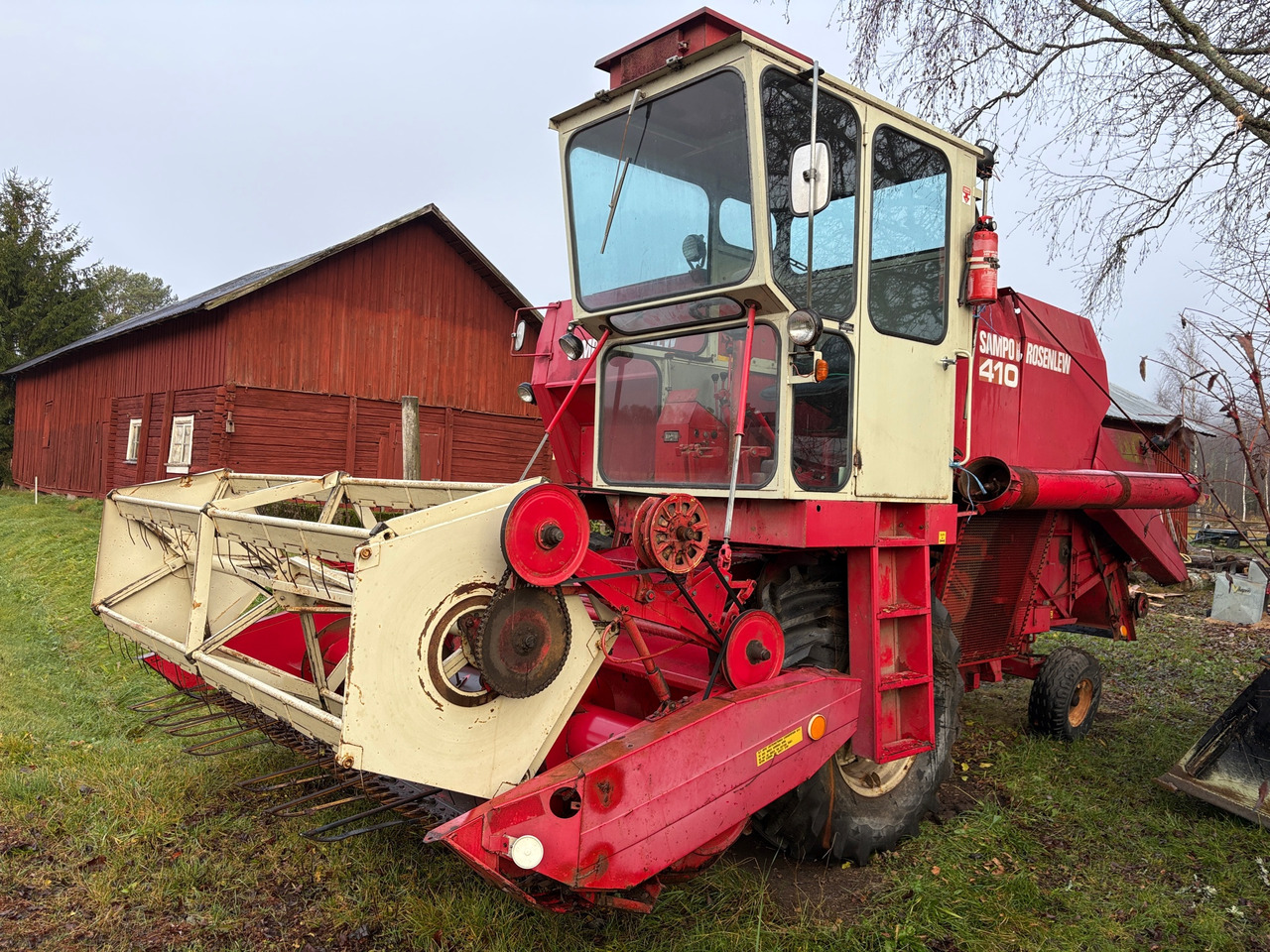 Sampo Rosenlew 410 - Зерноуборочный комбайн: фото 1 Sampo Rosenlew 410 - Зерноуборочный комбайн: фото 1