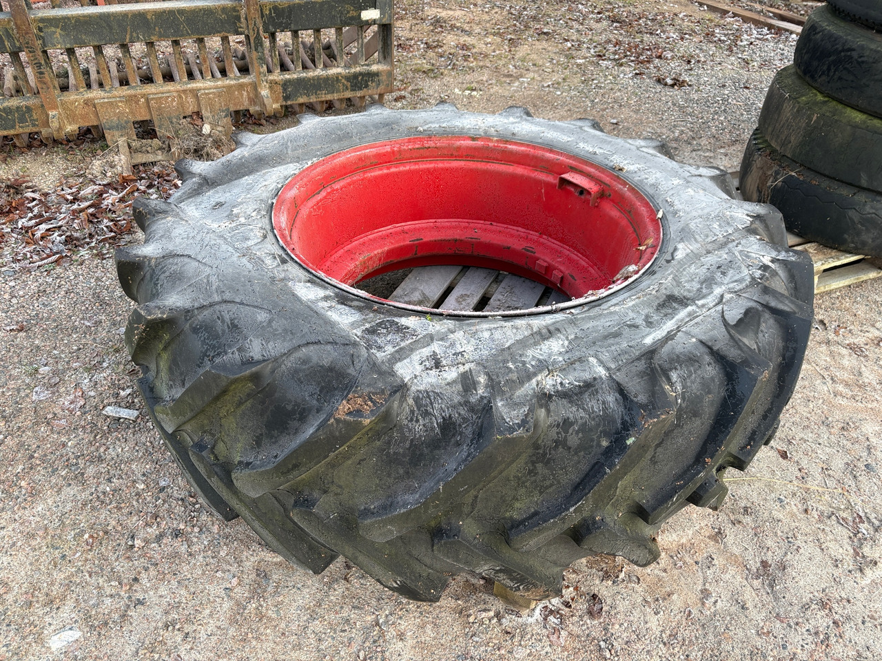 Taurus - Шина для Сельскохозяйственной техники: фото 1 Taurus - Шина для Сельскохозяйственной техники: фото 1