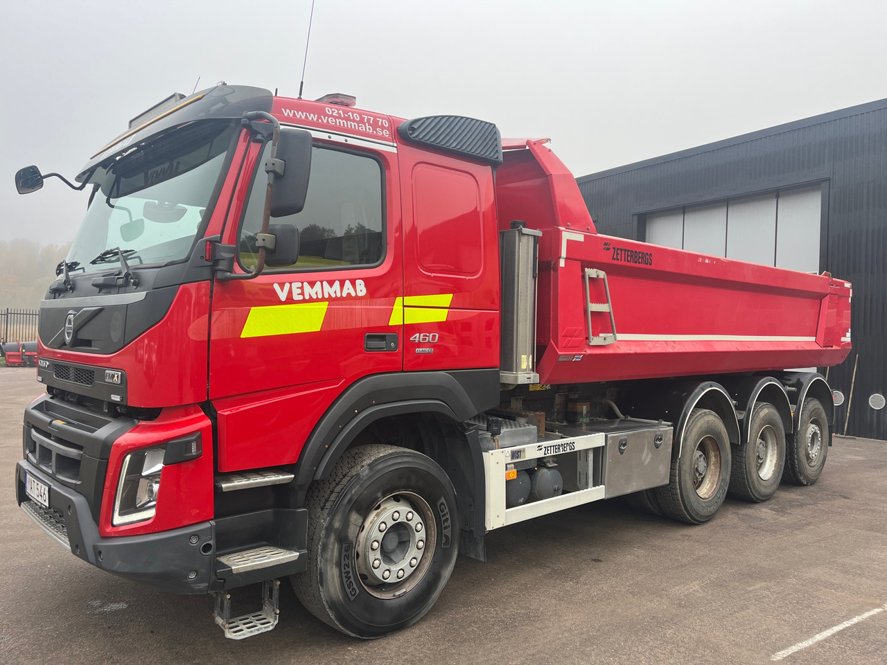 Volvo FMX 460 8*4 - Самосвал: фото 1 Volvo FMX 460 8*4 - Самосвал: фото 1