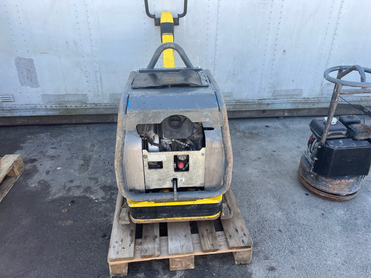 Wacker Neuson DPU 6555 - Виброплита: фото 1 Wacker Neuson DPU 6555 - Виброплита: фото 1