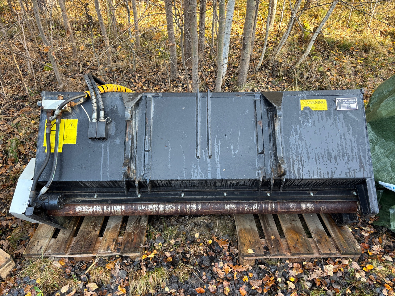 XYZ 7642 - Разбрасыватель песка/ Соли: фото 1 XYZ 7642 - Разбрасыватель песка/ Соли: фото 1