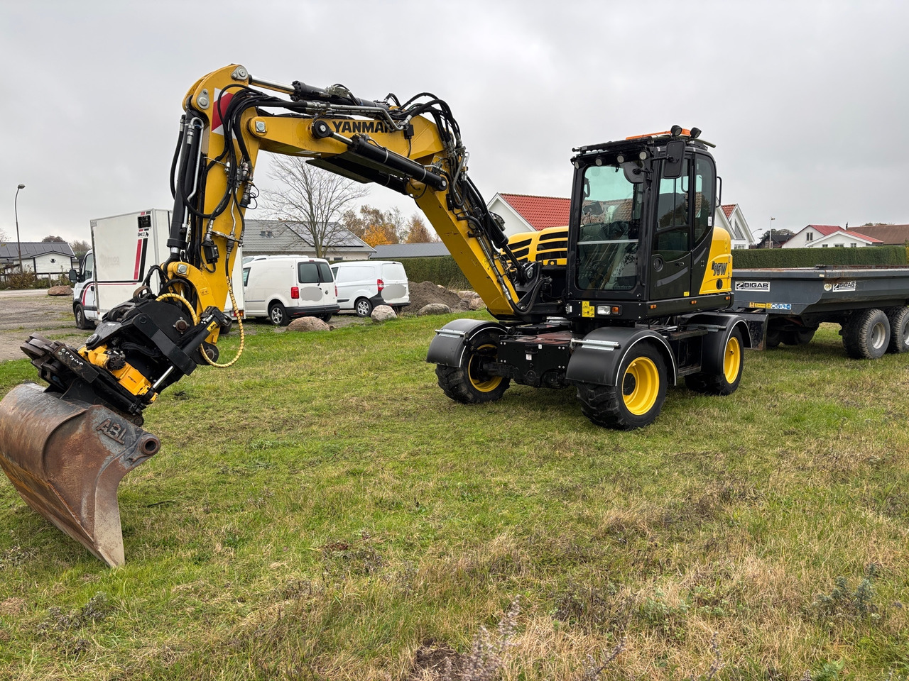 Yanmar B95W - Экскаватор: фото 1 Yanmar B95W - Экскаватор: фото 1