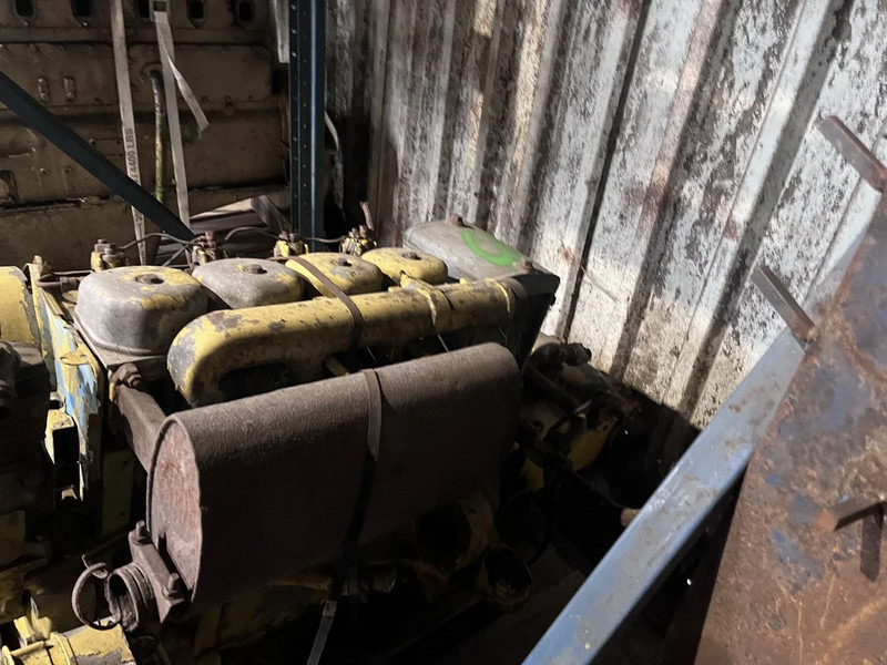 Deutz F4L912 - Двигатель: фото 3 Deutz F4L912 - Двигатель: фото 3