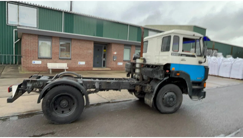 DAF 2500 Daf 2500 TI chassis - Тягач: фото 4 DAF 2500 Daf 2500 TI chassis - Тягач: фото 4