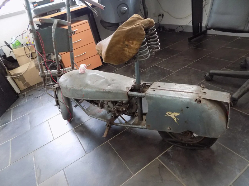 Airborn paramotor ww.2 airborne motorfiets opklapbaar luchtlanding para - Мотоцикл: фото 5 Airborn paramotor ww.2 airborne motorfiets opklapbaar luchtlanding para - Мотоцикл: фото 5