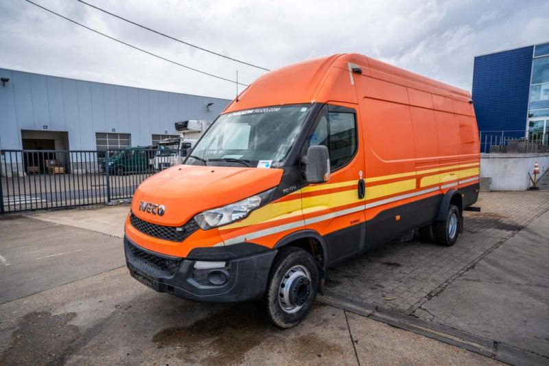 Iveco DAILY 70C170 +Dhollandia - Цельнометаллический фургон: фото 1 Iveco DAILY 70C170 +Dhollandia - Цельнометаллический фургон: фото 1