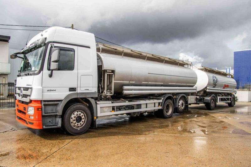 Mercedes ACTROS 2544-MP3+MAGYAR-INOX-18.200L+6COMP - Грузовик-цистерна: фото 1 Mercedes ACTROS 2544-MP3+MAGYAR-INOX-18.200L+6COMP - Грузовик-цистерна: фото 1
