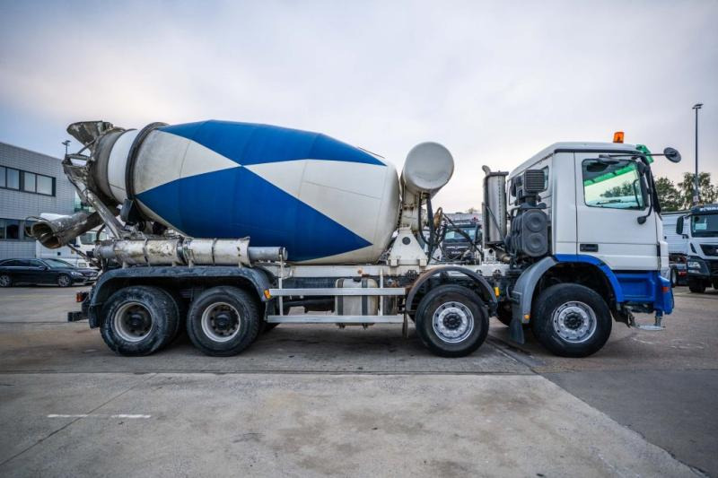 Mercedes ACTROS 4141 BB-MP2 + MIXER 9M3 - Автобетоносмеситель: фото 3 Mercedes ACTROS 4141 BB-MP2 + MIXER 9M3 - Автобетоносмеситель: фото 3