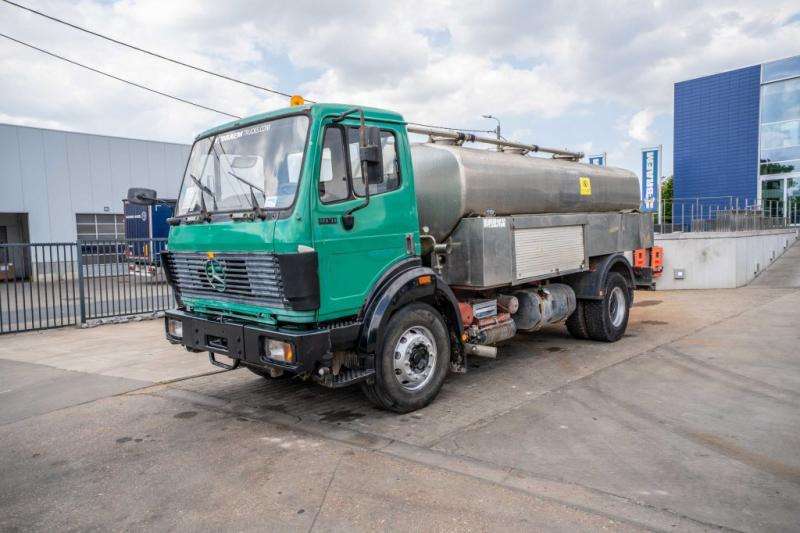 Mercedes SK 1831 L - WATER/EAU-11.500 L/3 Comp. - Грузовик-цистерна: фото 1 Mercedes SK 1831 L - WATER/EAU-11.500 L/3 Comp. - Грузовик-цистерна: фото 1