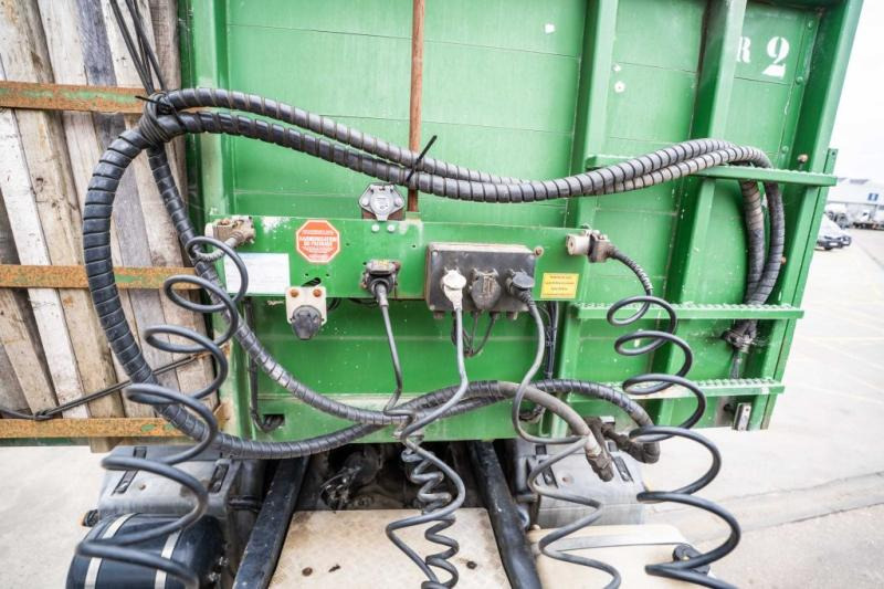 Полуприцеп бортовой/ Платформа Royen CRANE/KRAAN HMF 2820 K6: фото 10 Полуприцеп бортовой/ Платформа Royen CRANE/KRAAN HMF 2820 K6: фото 10