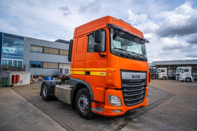 DAF XF 460 + KIPHYDR. - Тягач: фото 2 DAF XF 460 + KIPHYDR. - Тягач: фото 2