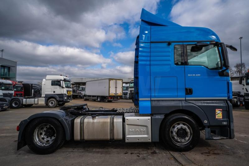 MAN TGX 18.420 XLX BLS - Тягач: фото 3 MAN TGX 18.420 XLX BLS - Тягач: фото 3