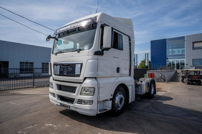 MAN TGX 18 440 XLX BLS+VOITH+ADR+HYDR. - Тягач: фото 1 MAN TGX 18 440 XLX BLS+VOITH+ADR+HYDR. - Тягач: фото 1
