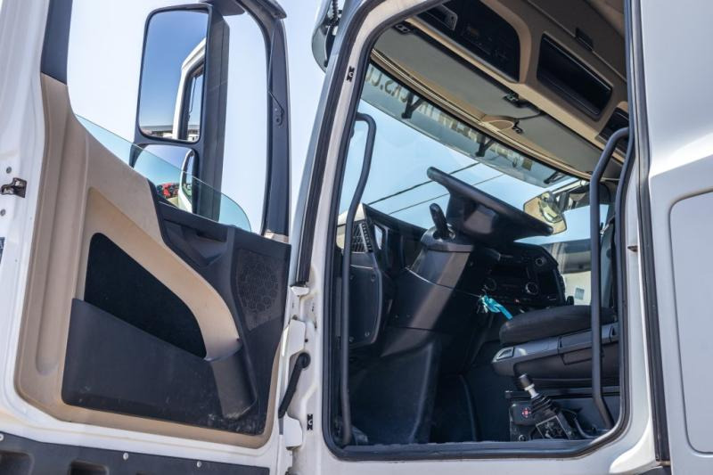 Тягач Mercedes AROCS 1845 HAD - 4X4 + HYDR.: фото 6 Тягач Mercedes AROCS 1845 HAD - 4X4 + HYDR.: фото 6