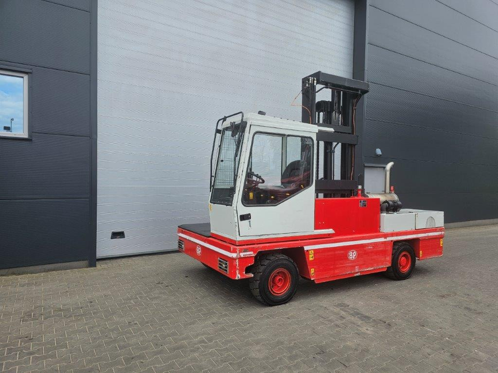 B-P Battioni e Pagani HT5KU - Боковой погрузчик: фото 3 B-P Battioni e Pagani HT5KU - Боковой погрузчик: фото 3