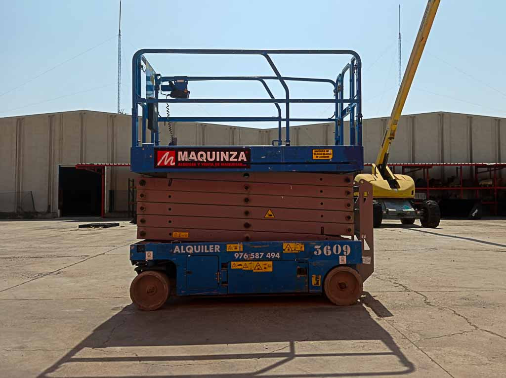 GENIE GS4047 - Ножничный подъемник: фото 4 GENIE GS4047 - Ножничный подъемник: фото 4