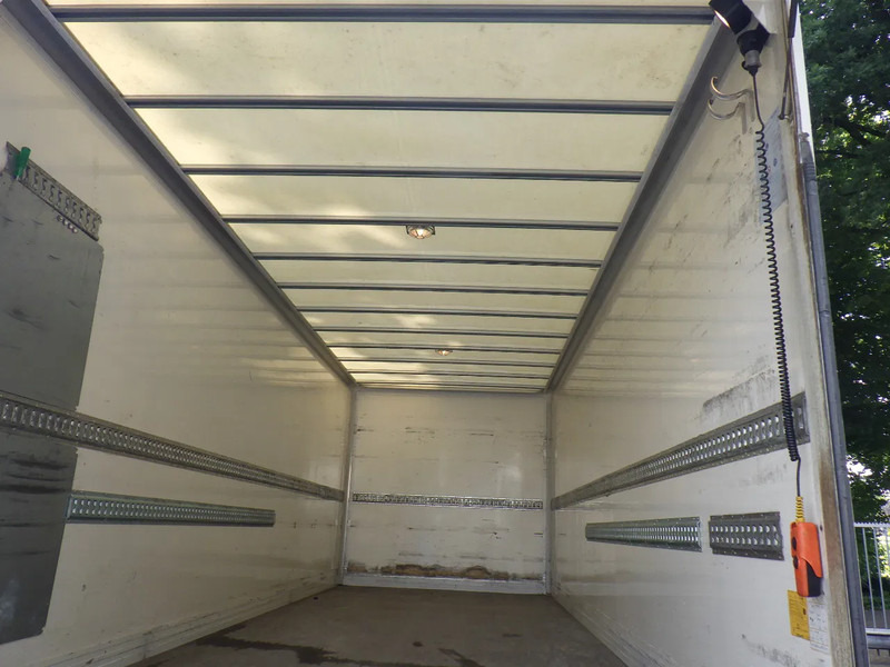 Грузовик с закрытым кузовом Volvo FL 12 240 Euro 5 EEV/ 6 Cil.: фото 7
