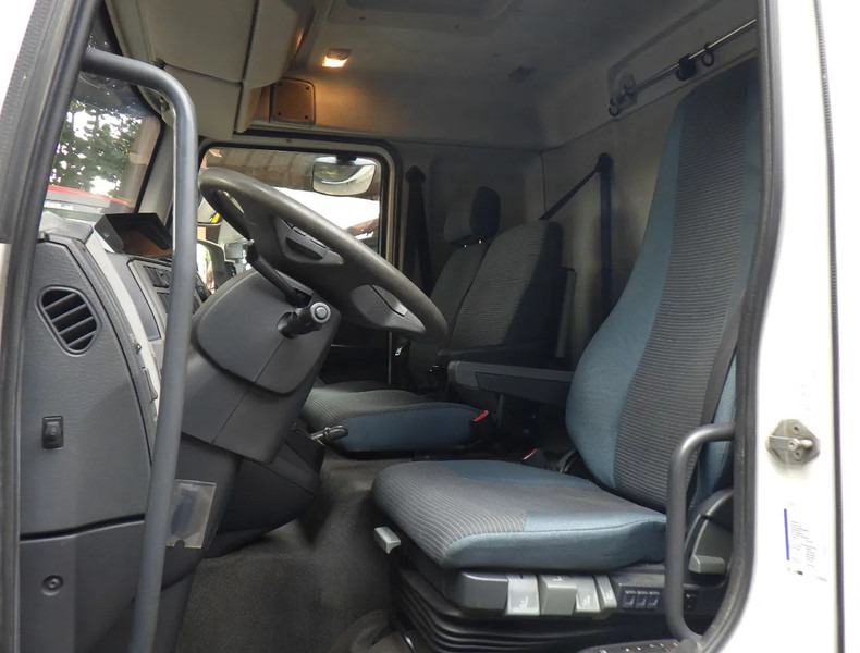 Грузовик с закрытым кузовом Volvo FL 12 240 Euro 5 EEV/ 6 Cil.: фото 9