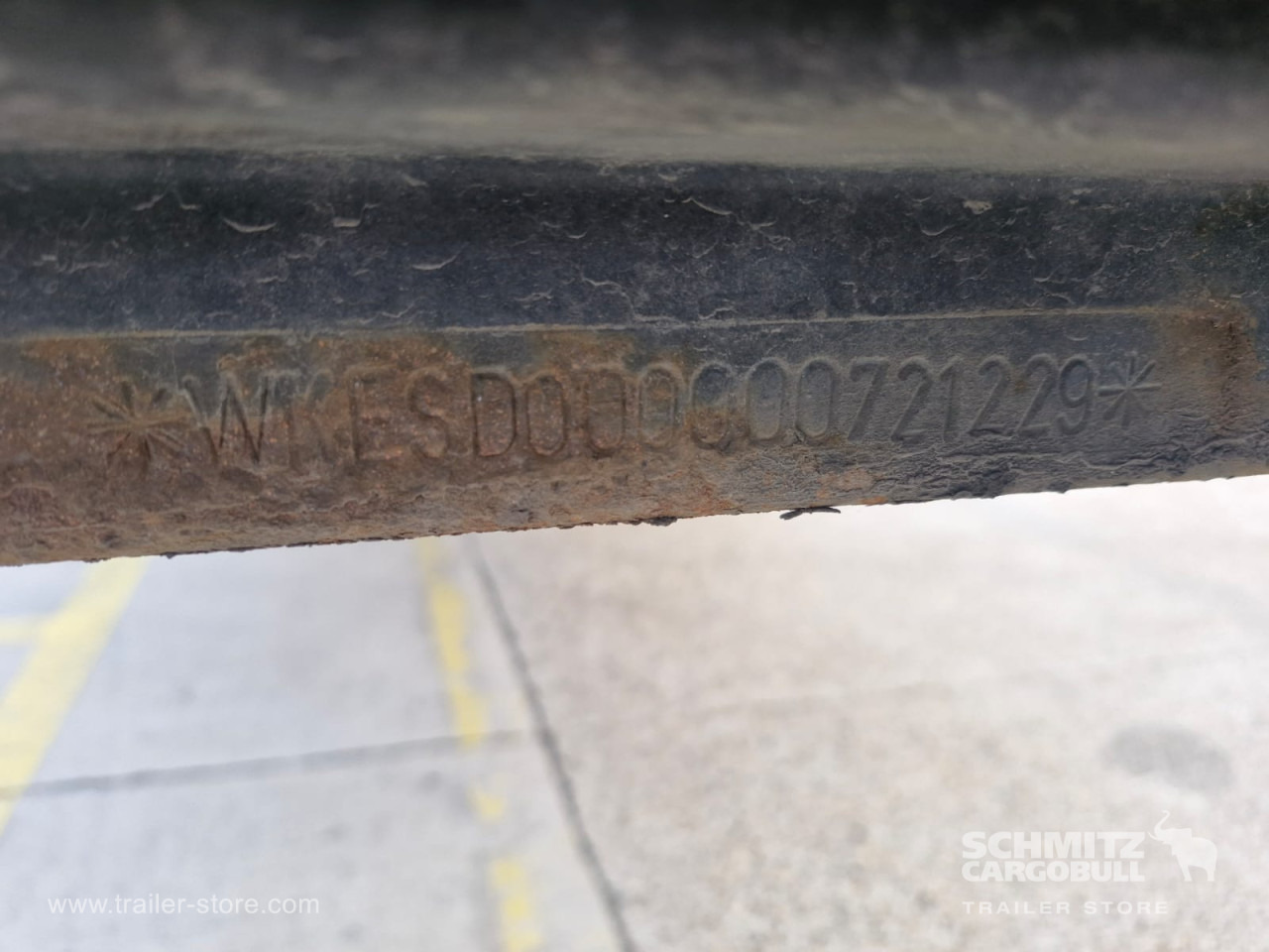 KRONE Curtainsider Mega - Тентованный полуприцеп: фото 5 KRONE Curtainsider Mega - Тентованный полуприцеп: фото 5