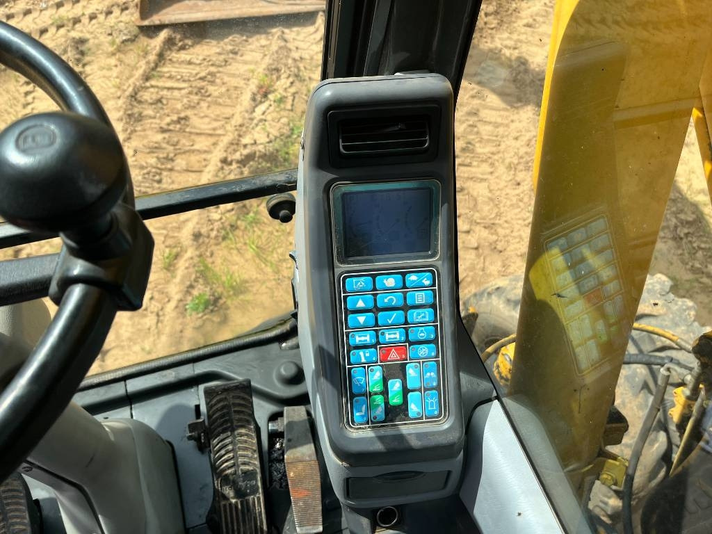 Колёсный экскаватор Komatsu PW 160 ES-7K: фото 6 Колёсный экскаватор Komatsu PW 160 ES-7K: фото 6
