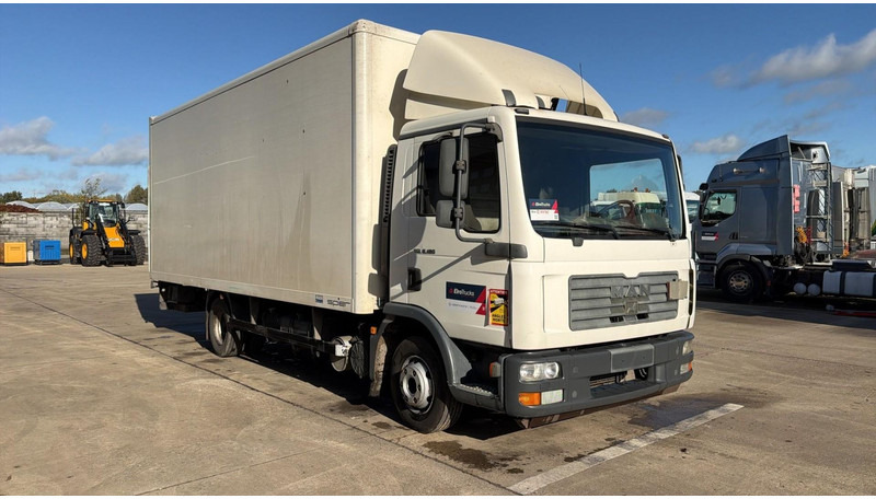 MAN TGL 8.180 (MANUAL GEARBOX / BOITE MANUELLE / CAMION BELGE / BELGIAN TRUCK) - Грузовик с закрытым кузовом: фото 2 MAN TGL 8.180 (MANUAL GEARBOX / BOITE MANUELLE / CAMION BELGE / BELGIAN TRUCK) - Грузовик с закрытым кузовом: фото 2