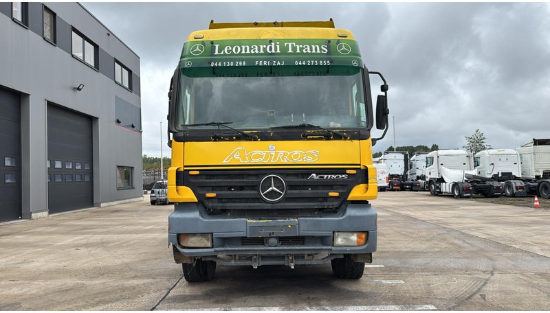 Mercedes-Benz ACTROS 2640 (EPS / LAMES / GRAND PONT / 6X4 / 3 PEDALES) - Самосвал: фото 2 Mercedes-Benz ACTROS 2640 (EPS / LAMES / GRAND PONT / 6X4 / 3 PEDALES) - Самосвал: фото 2