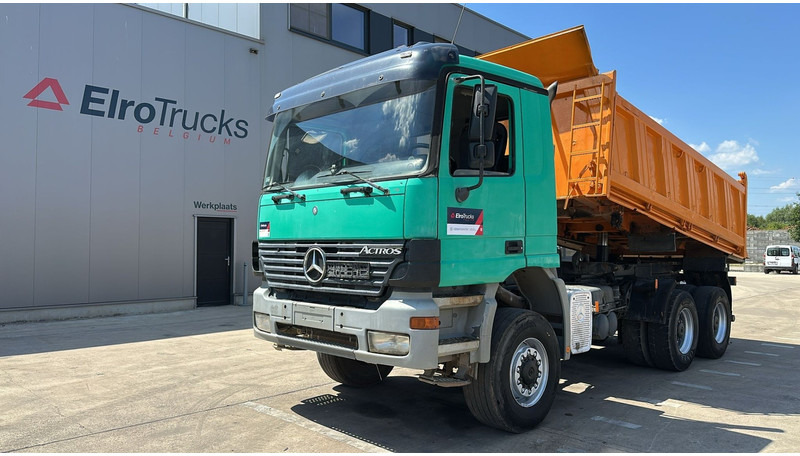 Mercedes-Benz actros 3340 (EPS / 6X6 / 3 PEDALES / LAMES / GRAND PONT / BIG AXLE / TRES PROPRE) - Самосвал: фото 1 Mercedes-Benz actros 3340 (EPS / 6X6 / 3 PEDALES / LAMES / GRAND PONT / BIG AXLE / TRES PROPRE) - Самосвал: фото 1