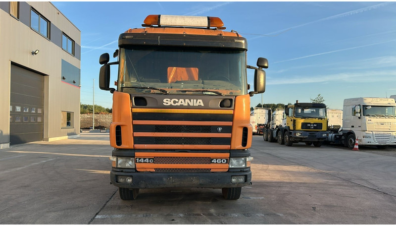 Scania 144-460 (BIG AXLE / GRAND PONT / LAMES / STEEL SUSP. / MANUAL GEARBOX / BOITE MANUELLE) - Самосвал: фото 2 Scania 144-460 (BIG AXLE / GRAND PONT / LAMES / STEEL SUSP. / MANUAL GEARBOX / BOITE MANUELLE) - Самосвал: фото 2
