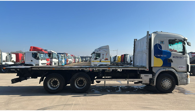 Scania 144-460 (EURO 2 / RETARDER / 6X2 / 10 TYRES / MANUAL GEARBOX) - Грузовик-шасси: фото 4 Scania 144-460 (EURO 2 / RETARDER / 6X2 / 10 TYRES / MANUAL GEARBOX) - Грузовик-шасси: фото 4