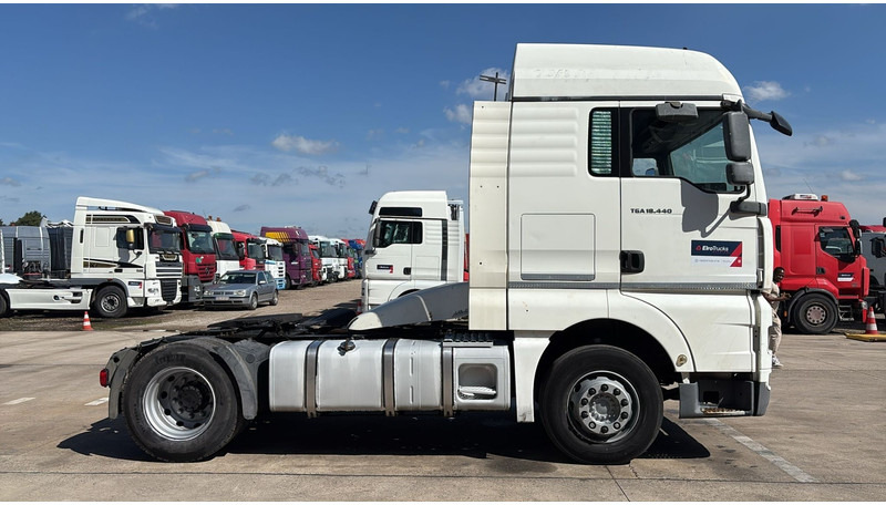 MAN TGA 18.440 (BOITE MANUELLE / MANUAL GEARBOX) - Тягач: фото 3 MAN TGA 18.440 (BOITE MANUELLE / MANUAL GEARBOX) - Тягач: фото 3