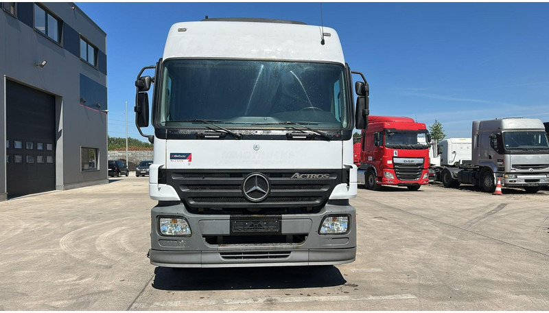 Mercedes-Benz Actros 1841 (EPS / DEVANT LAMES / PROPRE / MP2 / 3 PEDALES / V6) - Тягач: фото 3 Mercedes-Benz Actros 1841 (EPS / DEVANT LAMES / PROPRE / MP2 / 3 PEDALES / V6) - Тягач: фото 3