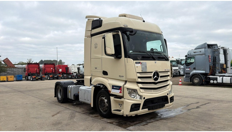 Mercedes-Benz Actros 1845 (PTO / PERFECT CONDITION / POMPE HYDRAULIQUE) - Тягач: фото 2 Mercedes-Benz Actros 1845 (PTO / PERFECT CONDITION / POMPE HYDRAULIQUE) - Тягач: фото 2